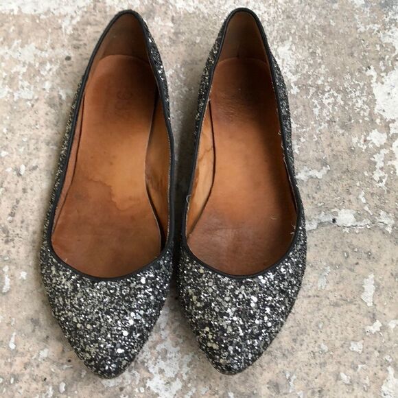 1937 footwear  - Picture 2 of 6